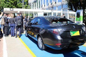 Bolsonaro pede troca de carros oficiais