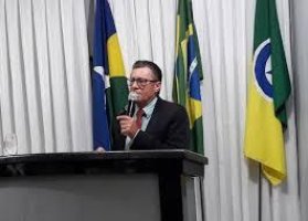 Chico do PT quer leilão de máquinas inservíveis da Prefeitura de Rolim