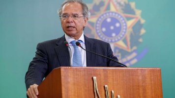 Guedes quer liberar dinheiro de conta ativa do FGTS