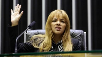 MP oferece denúncia contra dois filhos de Flordelis 