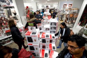 Black Fraude? Produtos estão 5% mais caros desde setembro