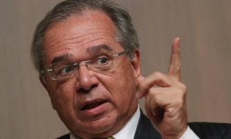 CPMF? Guedes avalia tributar transação digital e diz que salário mínimo pode ser...