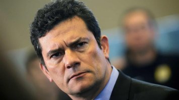 'Precisamos do projeto anticrime', diz Moro no Twitter