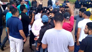 BR-364 é liberada após negociação de manifestantes com policiais