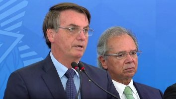 Bolsonaro sanciona, com vetos, auxílio de R$ 600 mensais a trabalhadores informais
