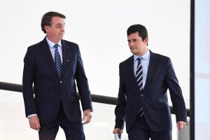 AGU divulga trecho da fala de Bolsonaro em reunião ministerial citada por Moro como...