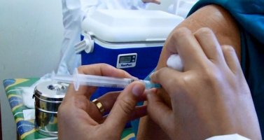 Vacinação contra a gripe (Influenza) está disponível para a população em Rolim de...