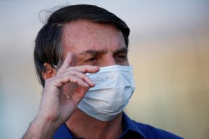 Bolsonaro testa positivo para covid-19 pela terceira vez, diz Planalto
