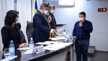 Dois dos quatro municípios alvos de operação da PF empossam seus prefeitos nessa...