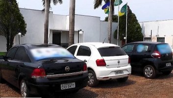 Veículos com propaganda eleitoral não podem estacionar em órgãos públicos