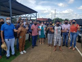 Candidatos a vereador fazem protesto e pedem recontagem de votos em Porto Velho; veja...