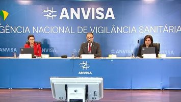 Anvisa aprova por unanimidade uso emergencial das vacinas CoronaVac e de Oxford
