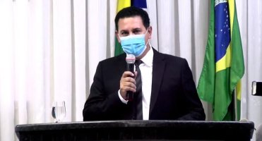 Prefeito e vereadores de Rolim de Moura tomam posse