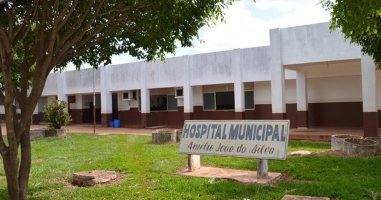 Demora no atendimento do hospital municipal de Rolim de Moura, gera reclamações e...