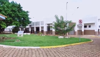 Falta de médicos e enfermeiros e a constante alta nos casos de covid em Rolim de Moura...