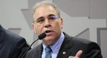 Eduardo Pazuello deixa Ministério da Saúde; Bolsonaro escolhe médico Marcelo Queiroga...