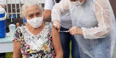 Mais de 1,2 mil idosos já foram vacinados contra covid-19 em Rolim de Moura; Município...