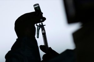 Governo de RO tenta adquirir 1 milhão de doses de vacina Covid, mas diz que compra foi...