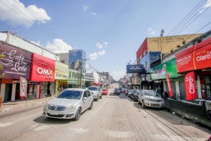 Juíza suspende trechos dos decretos que permitiam abertura de igrejas, restaurantes e...