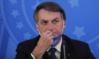 Bolsonaro diz que TCU teria relatório questionando n° de mortes por Covid no país; TCU...