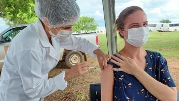 Vacinação contra covid-19 avança em Rolim de Moura com mais de 21,8 mil doses aplicadas