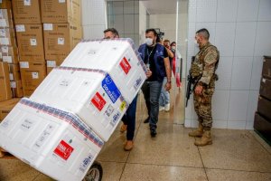 Rondônia recebe mais 20.610 doses de vacinas contra a covid-19