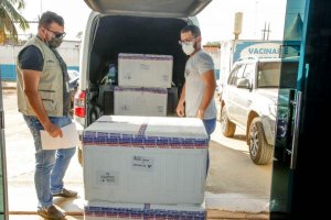 Rondônia recebe mais 50 mil doses de vacinas contra covid-19