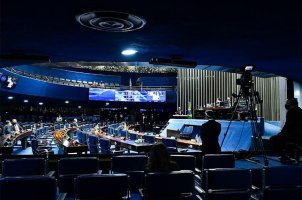 Senado aprova dia de homenagem às vítimas de covid-19