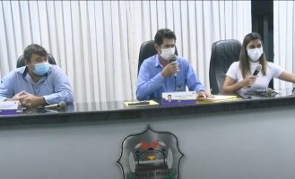 Rolim de Moura: Em sessão extraordinária que durou 3 minutos, Câmara aprova...