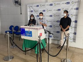 Primeiro lote com vacinas da Pfizer para crianças chega em Rondônia
