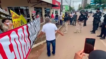 PRF ameaça prender manifestantes contra Bolsonaro em Porto Velho; veja o vídeo