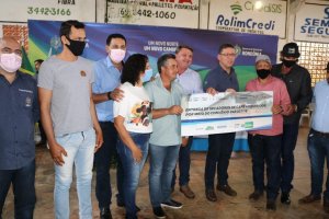 Quatorze secadores de café são entregues pelo Governo de Rondônia para Associações...