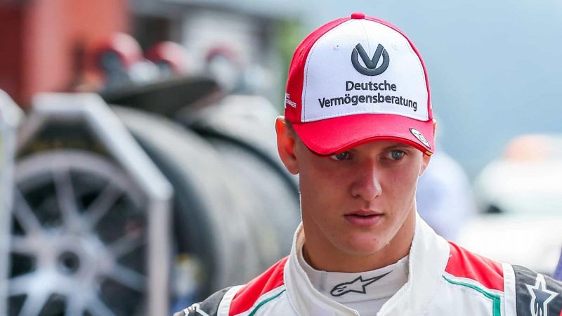 Filho de Schumacher irá testar Ferrari após GP do Bahrein