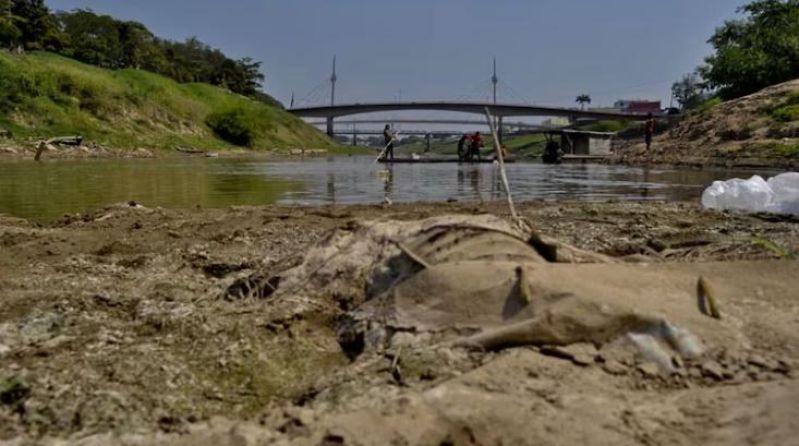 Acre decreta estado de emergência ambiental devido à seca