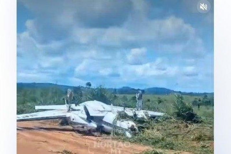 Avião aeromédico sofre acidente durante pouso em distrito