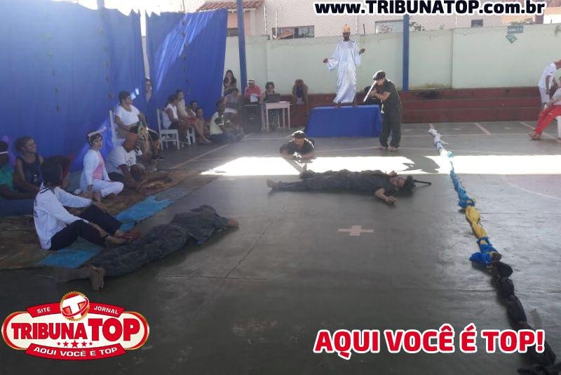 ROLIM DE MOURA: PASCOA NO CENTRO EDUCACIONAL 