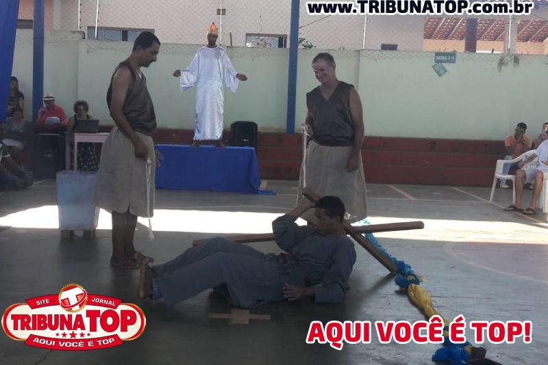 ROLIM DE MOURA: PASCOA NO CENTRO EDUCACIONAL 