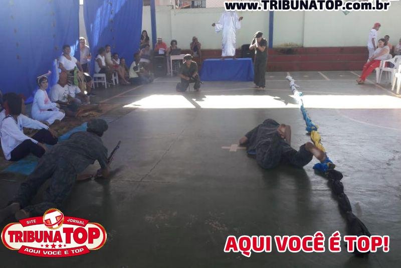 ROLIM DE MOURA: PASCOA NO CENTRO EDUCACIONAL 