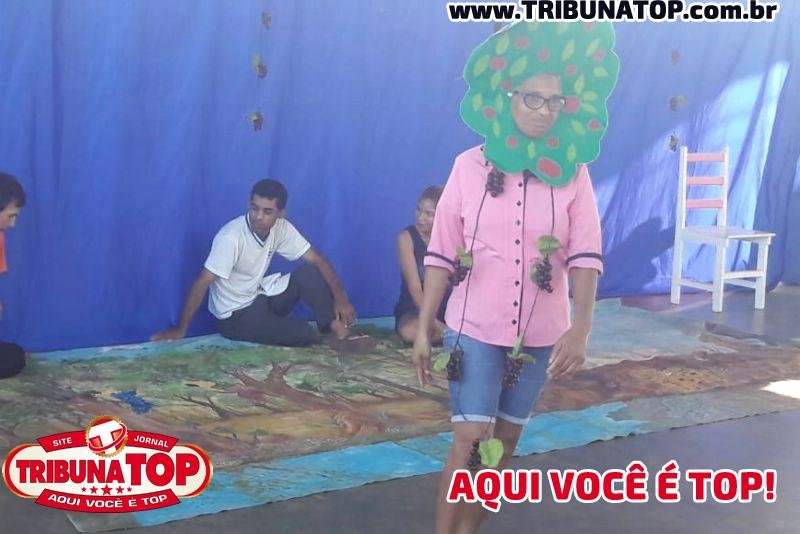 ROLIM DE MOURA: PASCOA NO CENTRO EDUCACIONAL 