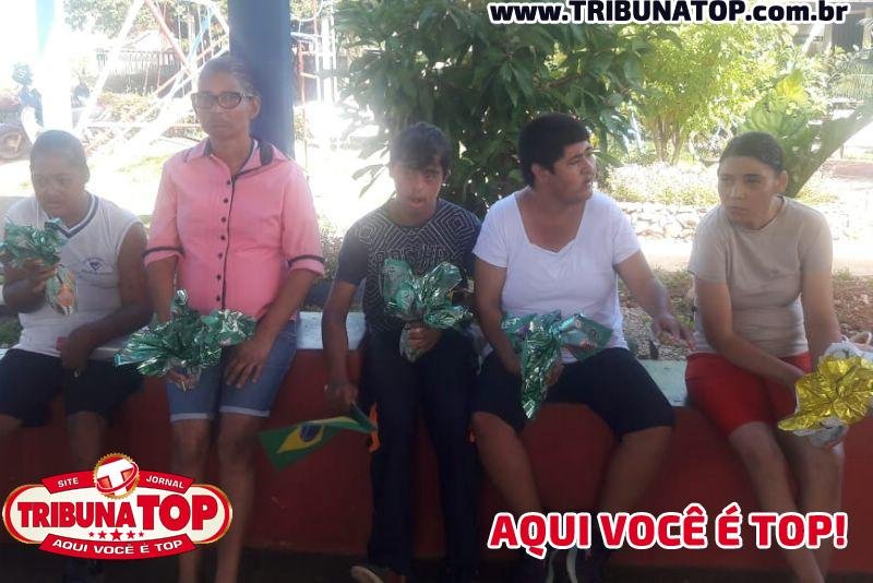 ROLIM DE MOURA: PASCOA NO CENTRO EDUCACIONAL 