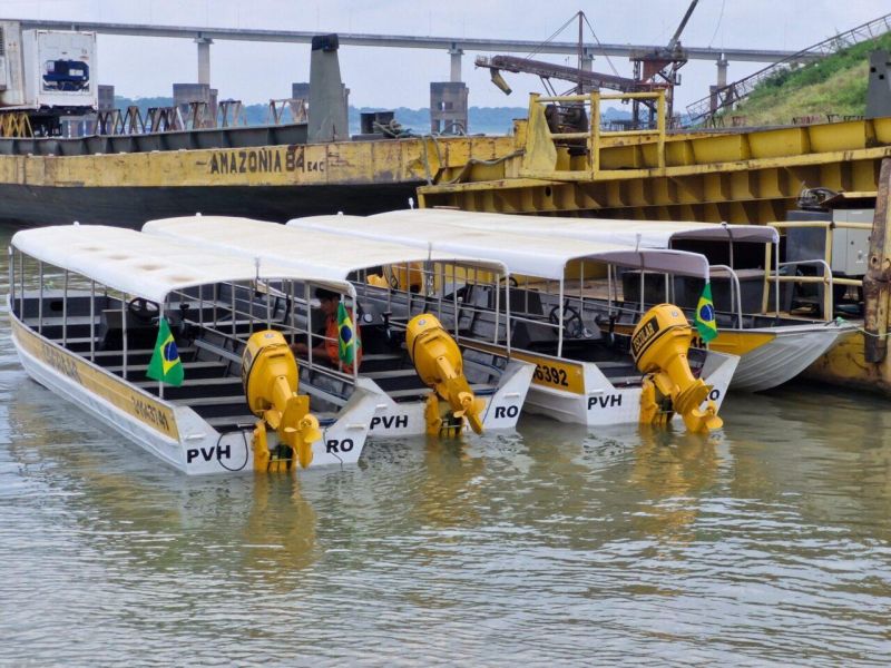 Governo de RO garante transporte fluvial para estudantes ribeirinhos no Baixo Madeira Governo de RO garante transporte fluvial para estudantes ribeirinhos no Baixo Madeira