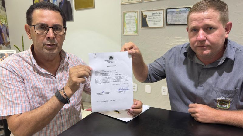 Prefeito Aldo Júlio autoriza obra de pavimentação da Avenida Geraldo Dias Fiuza, no Bairro Cidade Alta Prefeito Aldo Júlio autoriza obra de pavimentação da Avenida Geraldo Dias Fiuza, no Bairro Cidade Alta