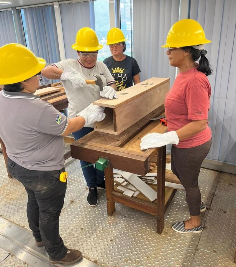 Formação do SENAI-RO abre caminho para mulheres na construção civil Formação do SENAI-RO abre caminho para mulheres na construção civil