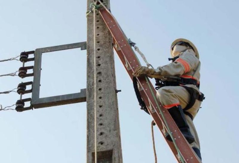 Segurança em postes: Energisa alerta técnicos de telecomunicações sobre riscos próximos à rede elétrica Segurança em postes: Energisa alerta técnicos de telecomunicações sobre riscos próximos à rede elétrica