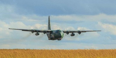 AVIÃO DA FAB CAI DURANTE TREINAMENTO NO RIO DE JANEIRO