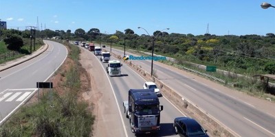 Comboio de caminhoneiros chega a Porto Velho