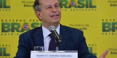 Mais de 600 pesquisadores assinam manifesto pela democracia