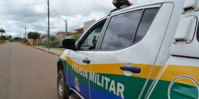 Marido espanca e enforca mulher na frente dos filhos em RO