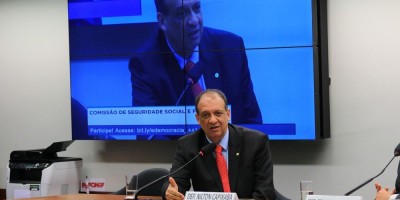 Nilton Capixaba se entrega à Polícia Federal, em Brasília