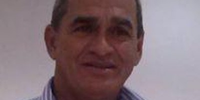 CURTAS E CRÔNICAS - Por Fabiano Gomes 